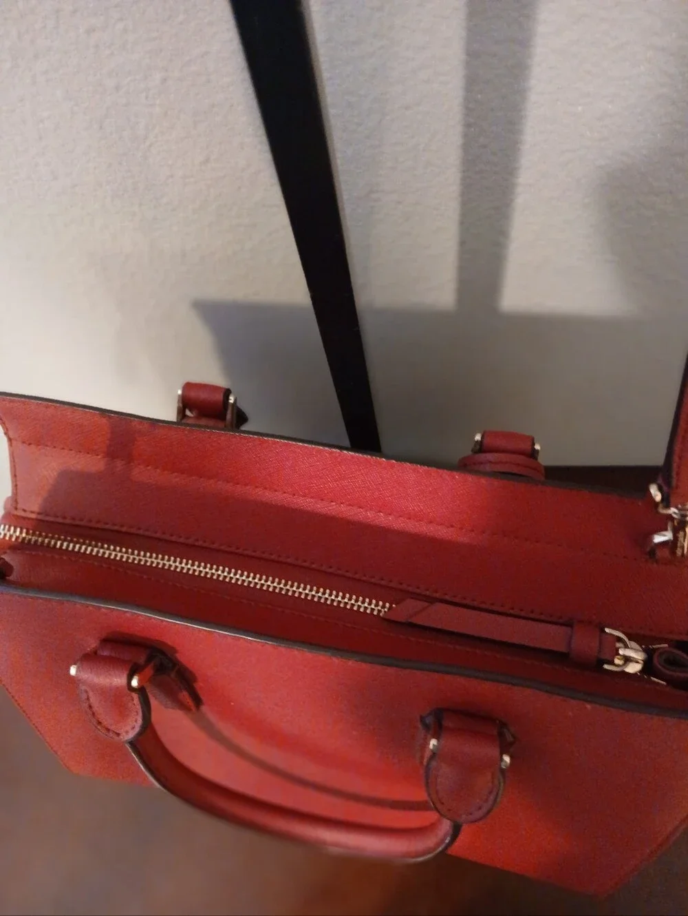 Kate Spade Cameron Saffiano red leather